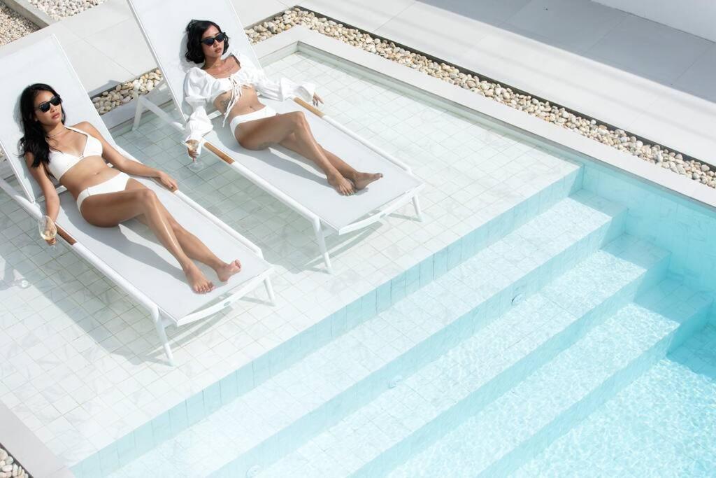 Her Huahin Pool Villa Екстериор снимка